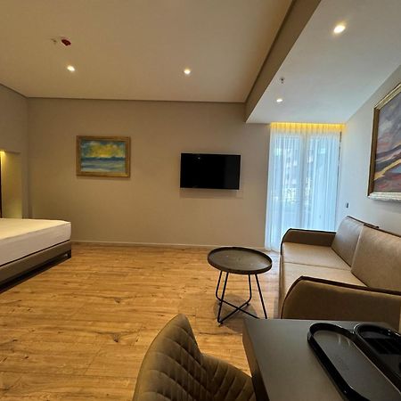 Arka Art Hotel Kashari Dış mekan fotoğraf A room at the hotel
