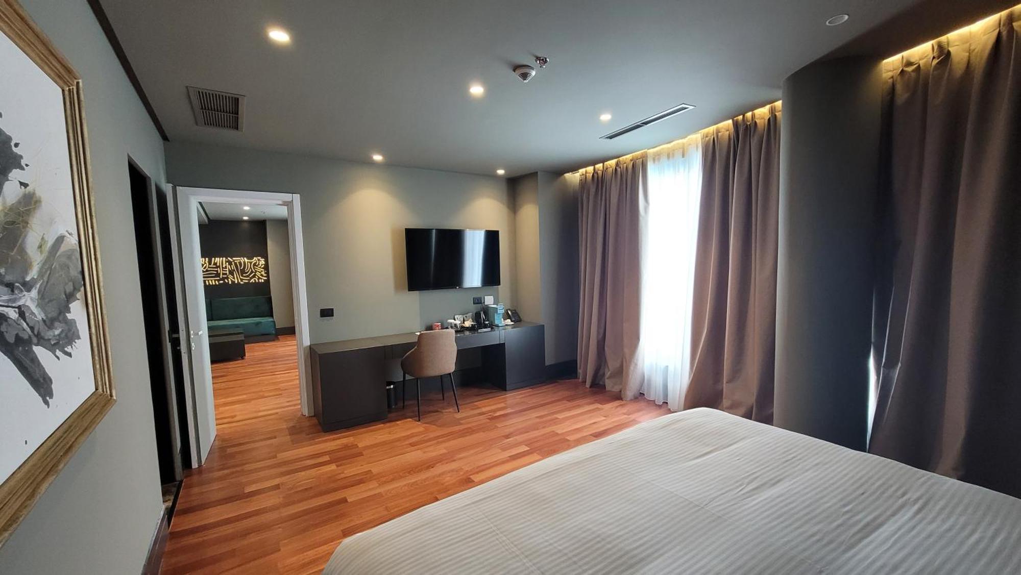 Arka Art Hotel Kashari Dış mekan fotoğraf Suite room