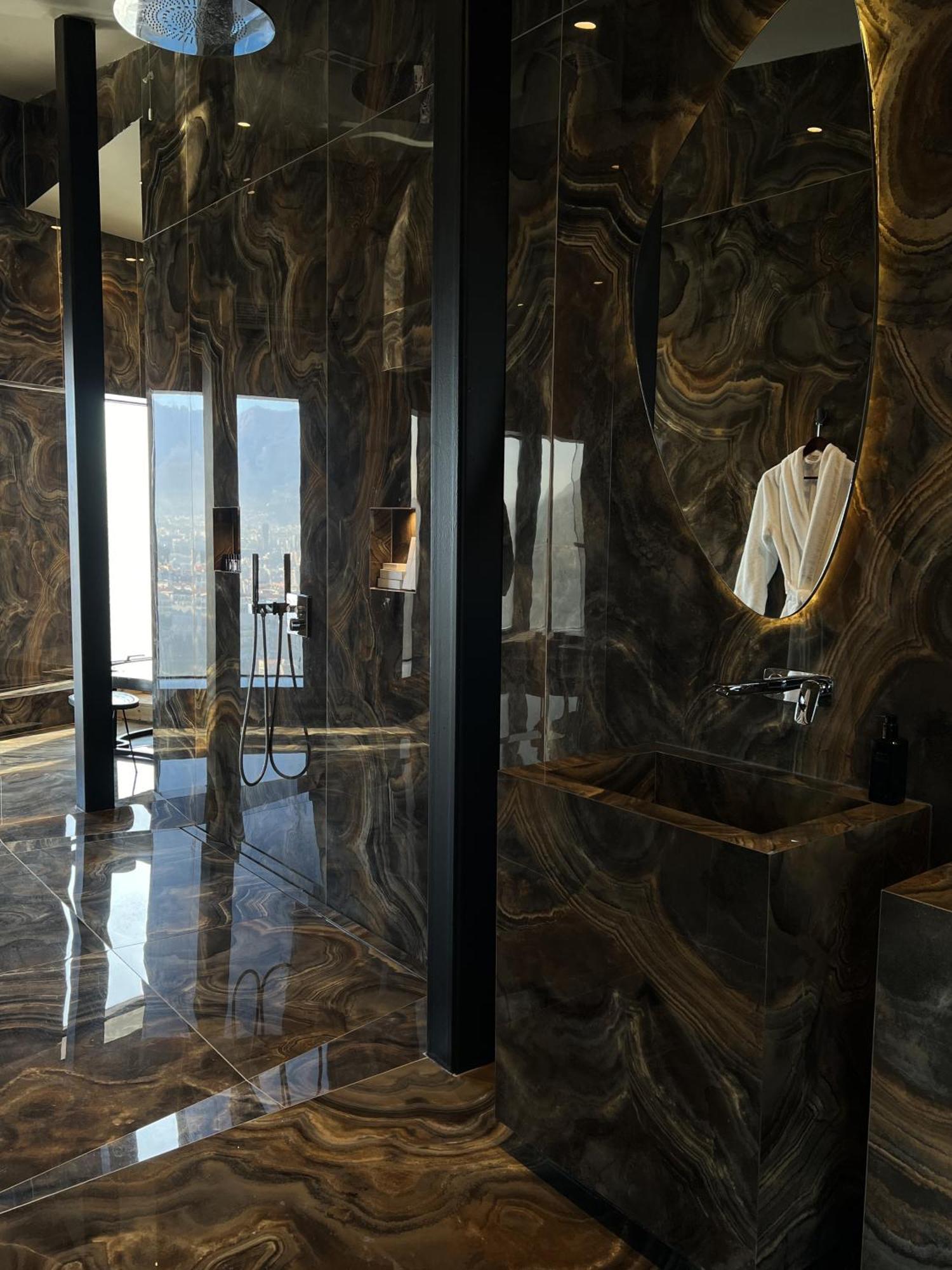 Arka Art Hotel Kashari Dış mekan fotoğraf Bathroom