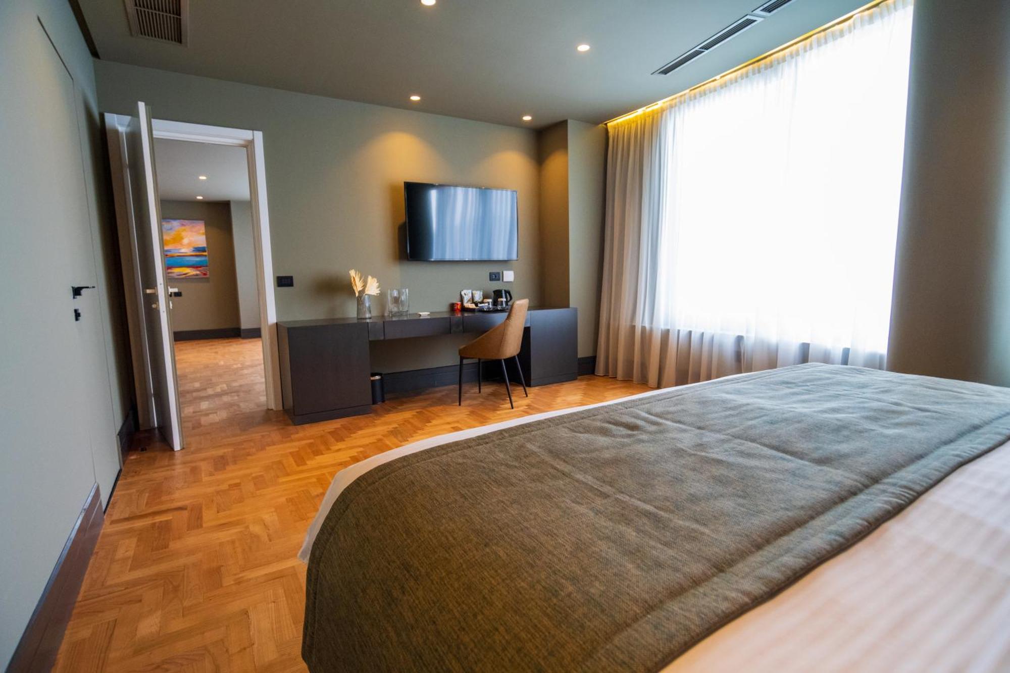 Arka Art Hotel Kashari Dış mekan fotoğraf A room at the hotel