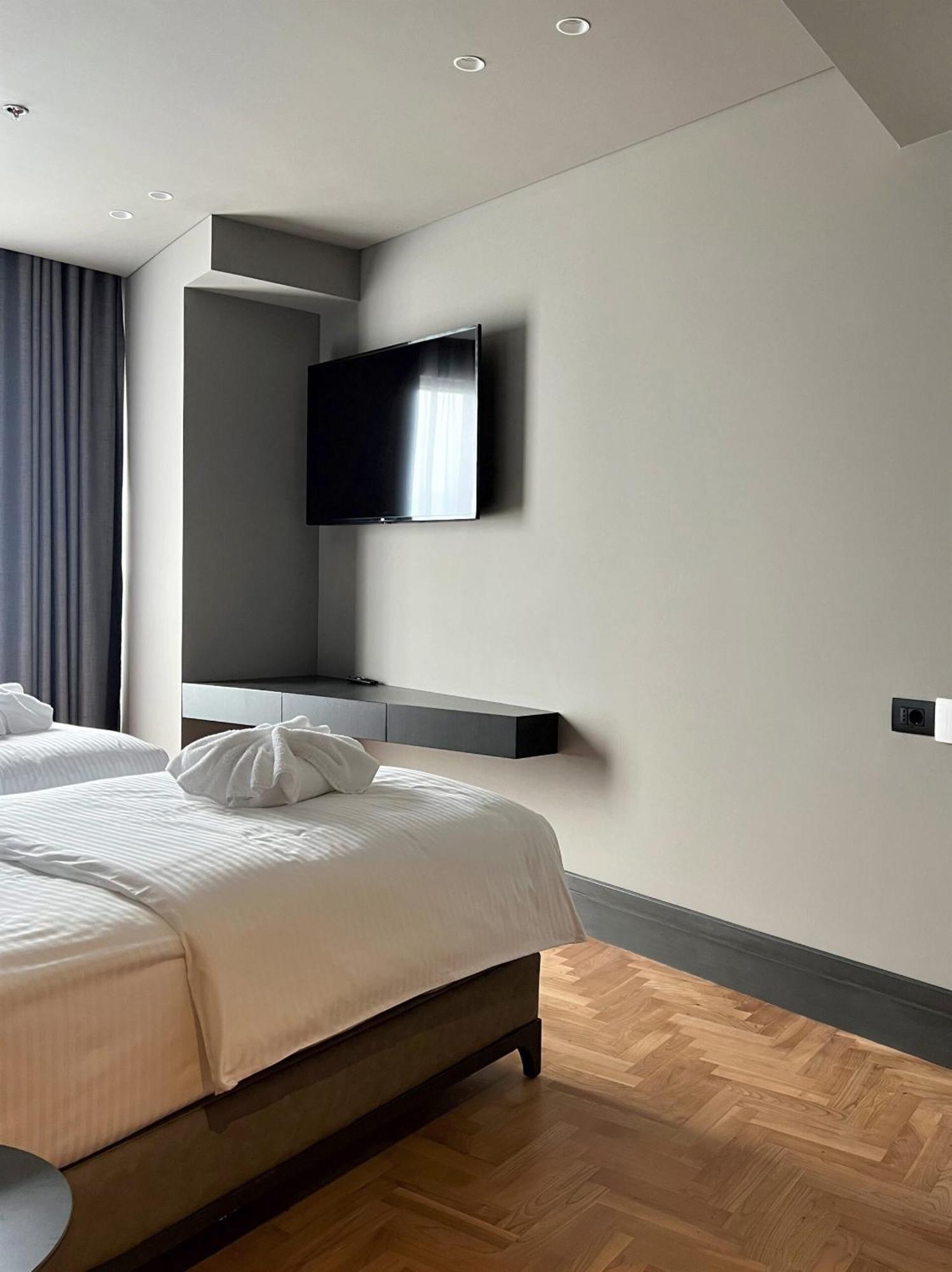 Arka Art Hotel Kashari Dış mekan fotoğraf A room at the hotel